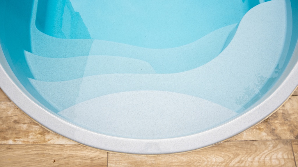 Polyester (vinylester) zwembad Ikaros 6,0 x 3,0 x 1,4 m